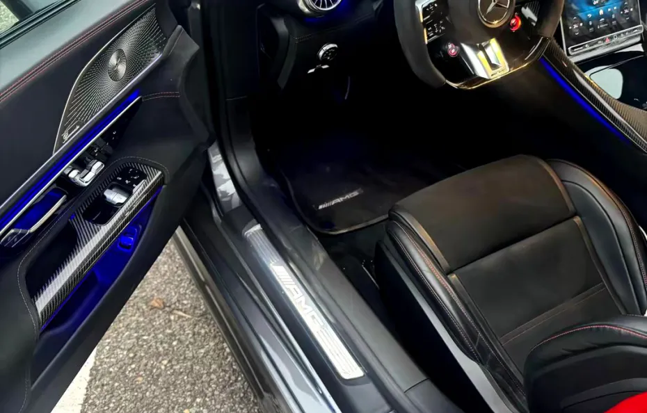 huur Mercedes Benz GT63 AMG